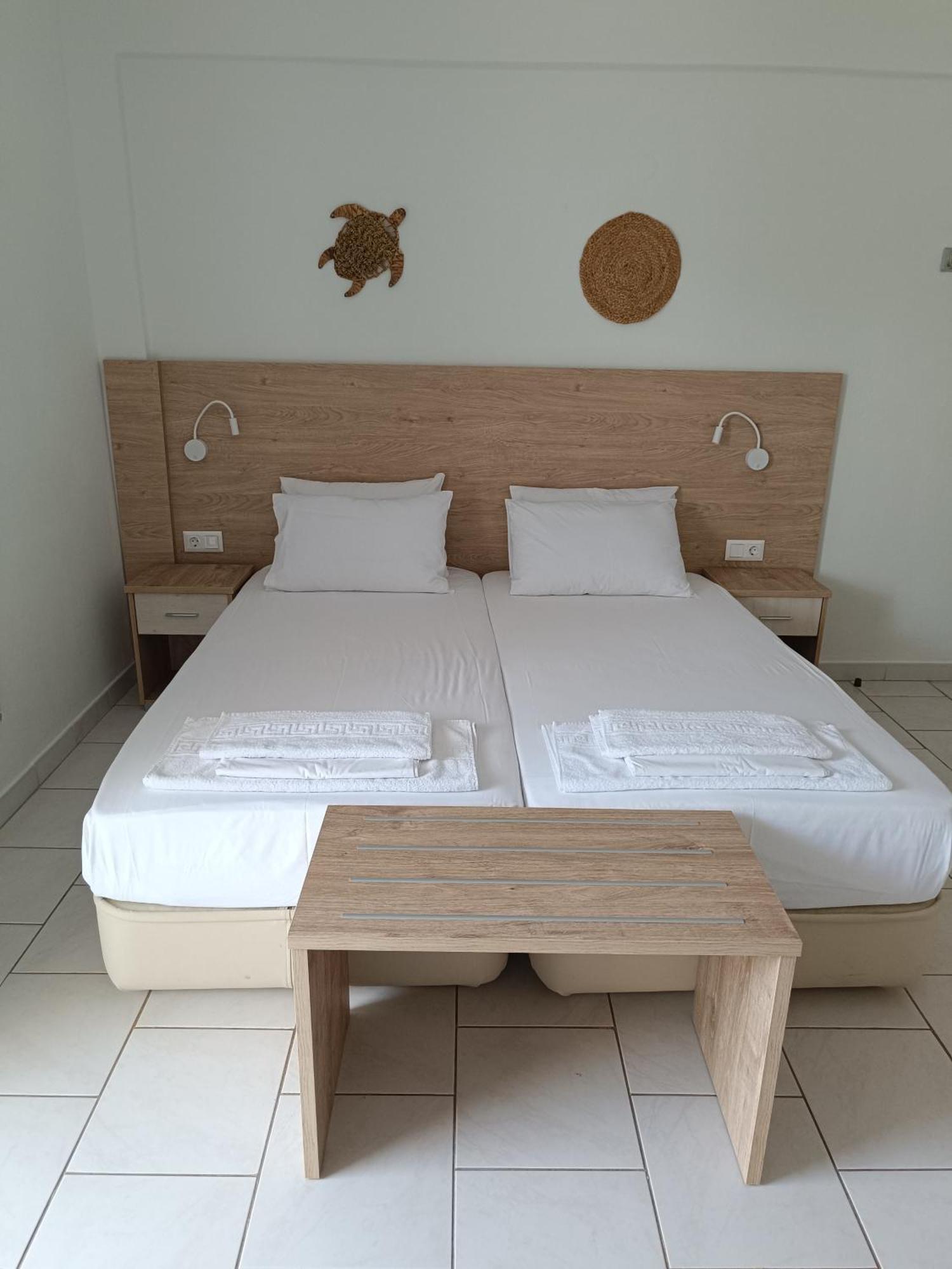 Milies Apartments Ставрос Екстериор снимка